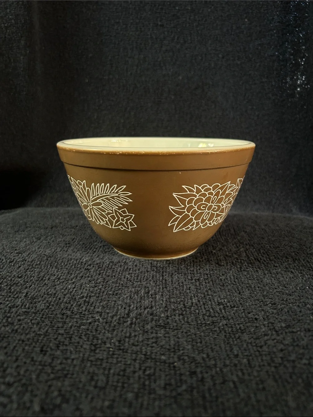 Pyrex Vintage Woodland Brown and White 401 Mixing Bowl